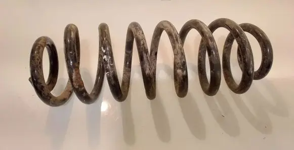 BMW 5 E39 Rear coil spring