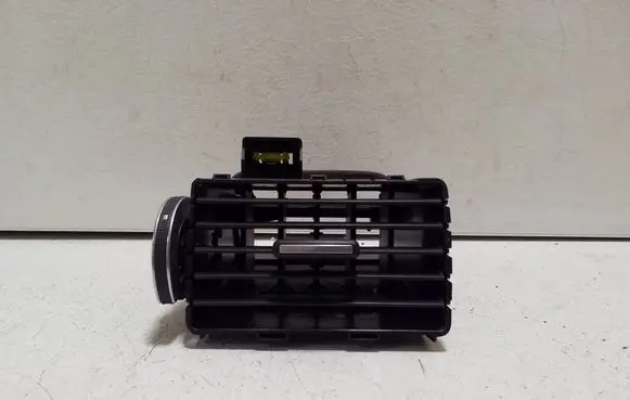 Land Rover Discovery Sport Dash center air vent grill FK72014L21BD