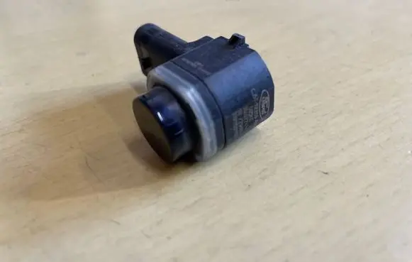 Ford Fiesta Parking PDC sensor 304077