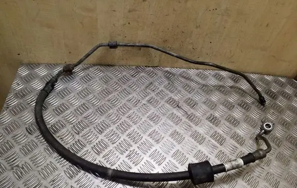 Power steering hose/pipe/line