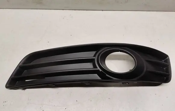 Audi A3 S3 8P Front fog light trim/grill AD9903201