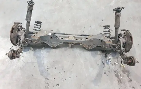 Hyundai i40 Rear beam 