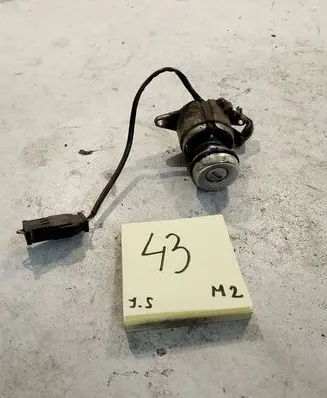 Audi A4 S4 B7 8E 8H Ignition lock 4A5862055