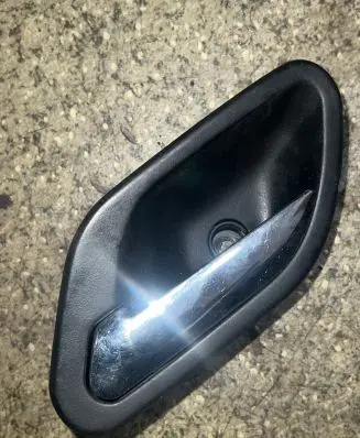 BMW 5 E39 Front door interior handle 7032925
