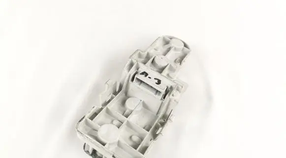 Audi A3 S3 8L Tail light bulb cover holder 8l0945257