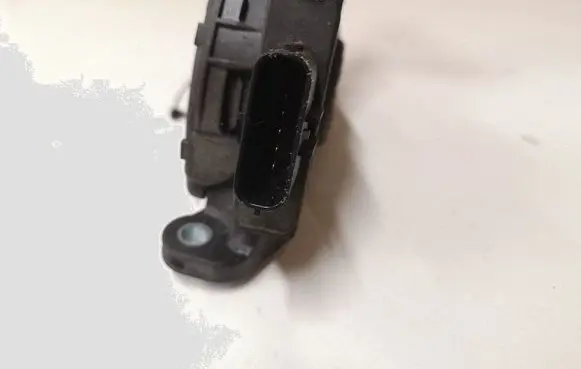 Audi A6 S6 C6 4F Accelerator throttle pedal 8K1723523 6PV00950501