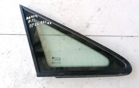 Opel Zafira A Front triangle window/glass 
