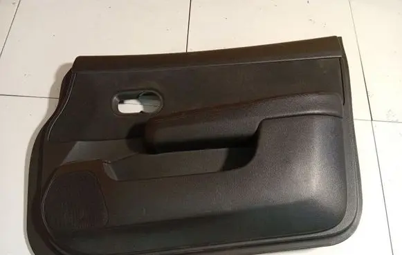 Nissan Tiida C11 Front door card panel trim 80910EL11A