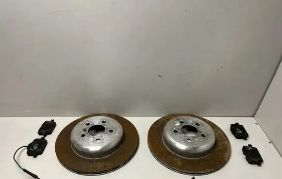 BMW 3 G20 G21 Rear brake disc 6882246 6882245