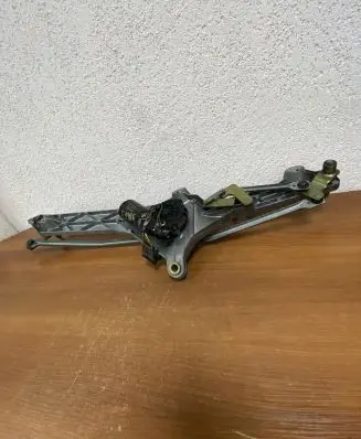 Mercedes-Benz S W220 Front wiper linkage and motor 0390241435 E1386