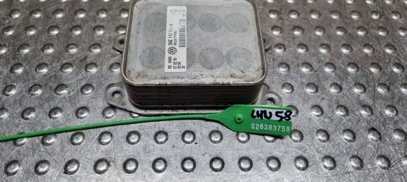 Seat Ibiza V (KJ) Engine oil radiator 04E117021K