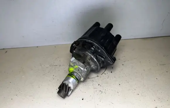 Mitsubishi Galant Spark distributor T5T42371 1Z24