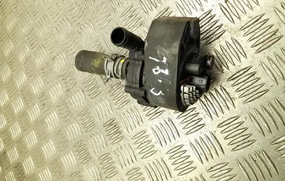 Tesla Model S Webasto circulation pump for autonomous heater 600737300C