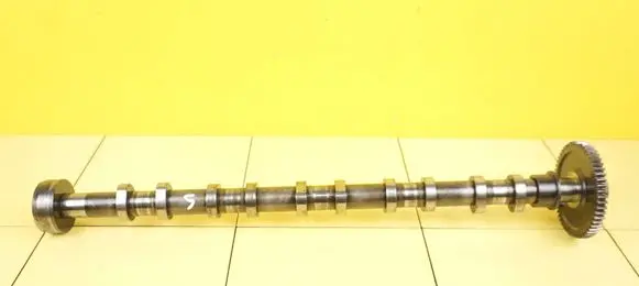 Volvo V60 Camshaft 31258094 D5204T7