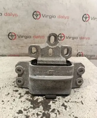 Volkswagen Touran II Engine mount bracket 1K0199555