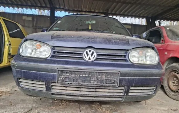 Volkswagen Golf IV Front bumper