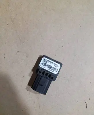 Dodge Caliber Airbag deployment crash/impact sensor P04896065AA 39754C TC7ME227778244