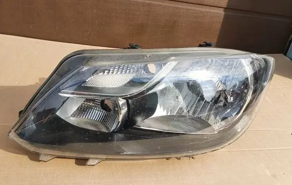 Volkswagen Caddy Headlight/headlamp 2K5941005A