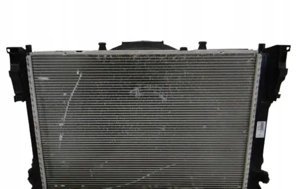 Mercedes-Benz CLS C218 X218 Coolant radiator A0995002703
