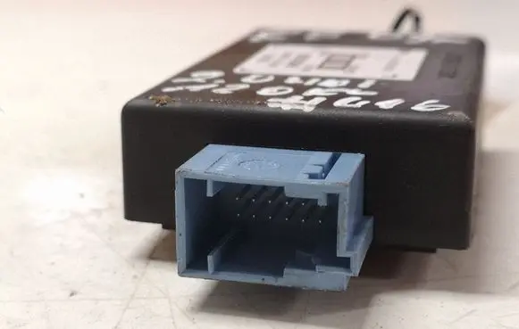 Citroen C5 Alarm control unit/module 9652021180