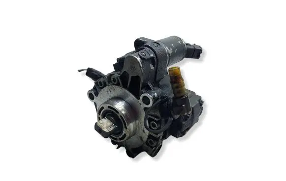 Volvo V50 Fuel injection high pressure pump 9662021580KASACJA 9662021580