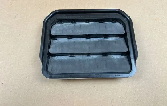 Ford Mustang Mach-E Quarter panel pressure vent L1TBA280B62AC