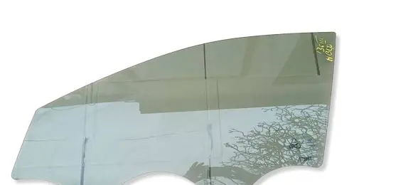 Hyundai i30 Front door window glass four-door 