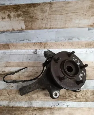 Chrysler Pacifica Front wheel hub 04743147AB