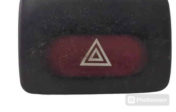 Nissan Sunny Hazard light switch
