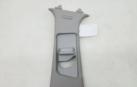 Mercedes-Benz C W204 (B) pillar trim (top) A2046903726