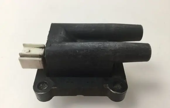 High voltage ignition coil