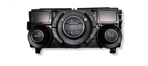 Peugeot RCZ Climate control unit 96718462XT