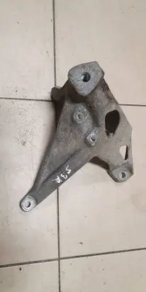 Audi A8 S8 D4 4H Engine mounting bracket 4H0199308Af
