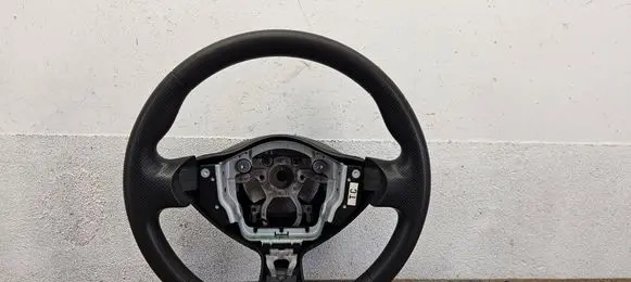 Nissan Juke I F15 Steering wheel