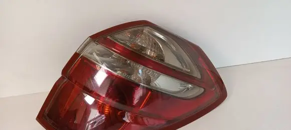 Subaru Outback Rear/tail lights 22020952