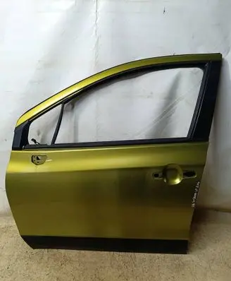 Suzuki SX4 S-Cross Front door 