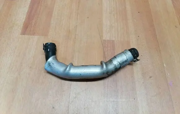 Renault Espace V (RFC) Breather hose/pipe 118293276R