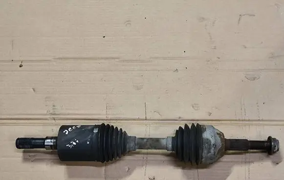 Jeep Cherokee KJ Front driveshaft