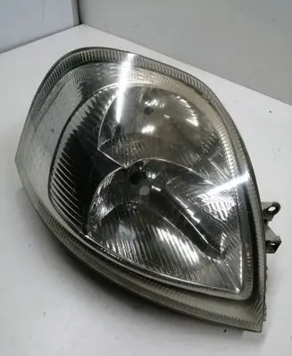 Renault Master II Headlight/headlamp 8200163518