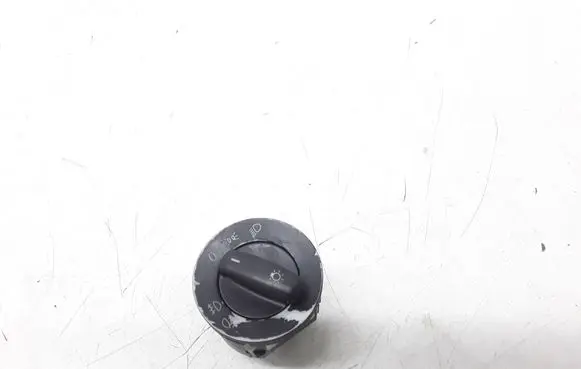 Volkswagen Jetta V Light switch 1K0941431C
