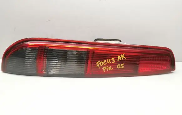 Ford Focus Rear/tail lights 4M5113N004C