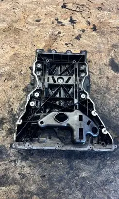 Oil sump
