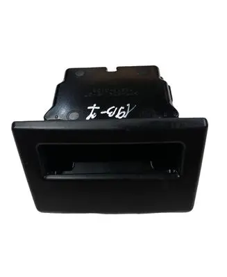 Toyota Land Cruiser (J120) Car ashtray