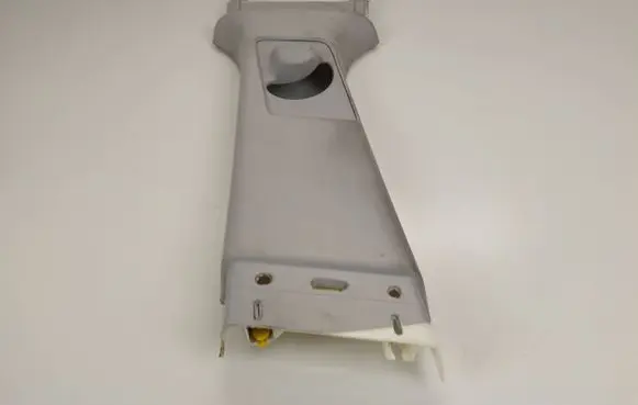 (B) pillar trim (top)