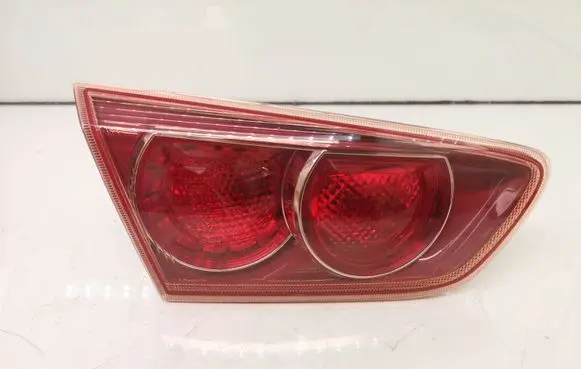 Mitsubishi Lancer X Tailgate rear/tail lights