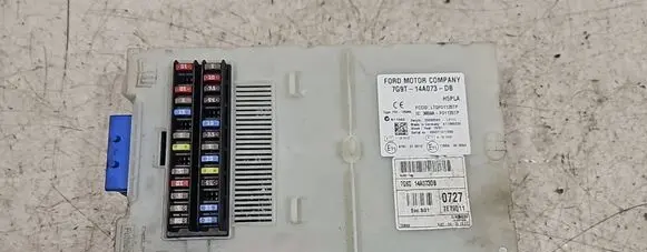 Ford Mondeo MK IV Fuse module 7G9T14A073DB LTQF01125TP 3659AF01125TP