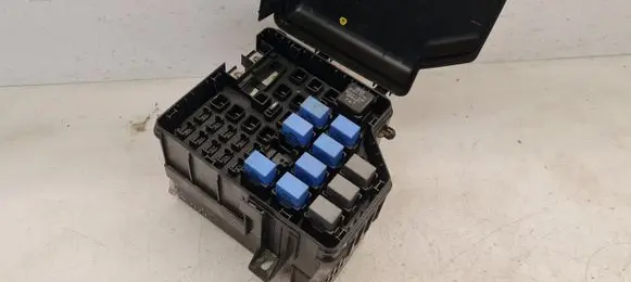 Hyundai Santa Fe Fuse module 9129826901 9128826901
