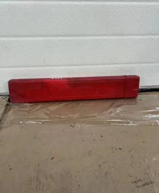 Volkswagen PASSAT B5 Tool box 27R0323635 F361