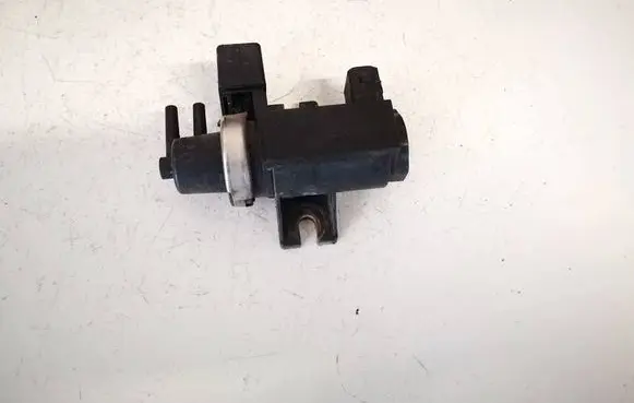 BMW 3 E46 Turbo solenoid valve 2247609