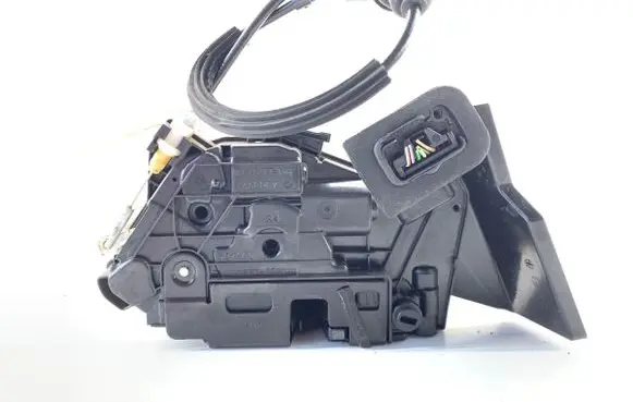 Skoda Yeti (5L) Rear door lock 5E0839016